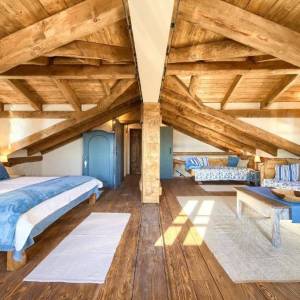 OTOK KRK, MALINISKA – Rustikalna kuća s bazenom i pogledom na more