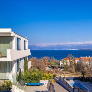 OTOK KRK, Malinska - Apartman s bazenom i pogledom na more