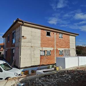 Otok Krk, Malinska - Dvojna kuća s bazenom, blizu plaže