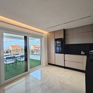 Otok Krk, Malinska - dvosobni stan u novogradnji