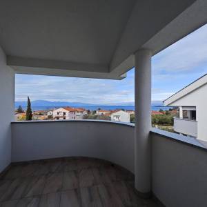 OTOK KRK, MALINSKA - Dvosobni apartman s panoramskim pogledom na more