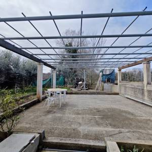 OTOK KRK, MALINSKA - Kućica u masliniku