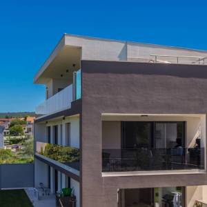 OTOK KRK, MALINSKA - Luksuzni penthouse s bazenom i panoramskim pogledom na more