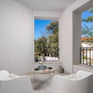 OTOK KRK, MALINSKA - Vila prvi red do mora