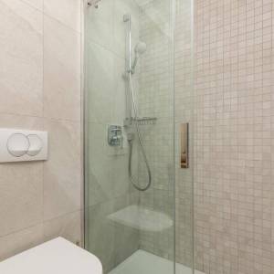 OTOK KRK, MALINSKA - Vila prvi red do mora