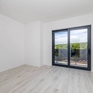 OTOK KRK - Moderna luksuzna vila s bazenom i pogledom na more