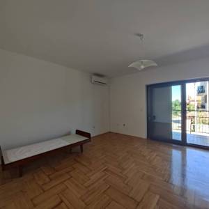  OTOK KRK, NJIVICE - Jednosobni apartman s velikim dnevnim boravkom