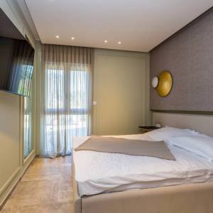 OTOK KRK, NJIVICE - Luksuzni dvoetažni apartman s krovnim bazenom i pogledom na more