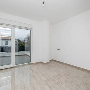 OTOK KRK, okolica Malinske - Luksuzna vila s bazenom i pogledom na more