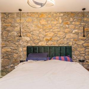 OTOK KRK, OKOLICA VRBNIKA - Jedinstvena samostojeća kuća s bazenom