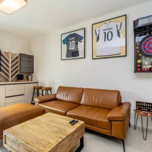 OTOK KRK, OMIŠALJ - Moderna dvoja kuća s bazenom