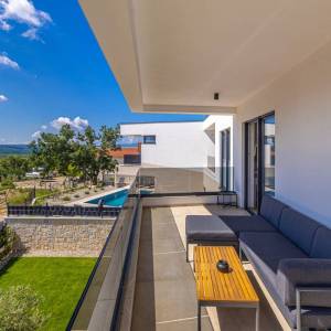 OTOK KRK, OMIŠALJ - Moderna dvoja kuća s bazenom