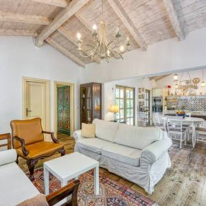 OTOK KRK - Prekrasno imanje s dvije kamene kuće