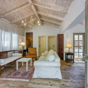 OTOK KRK - Prekrasno imanje s dvije kamene kuće