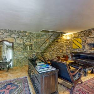 OTOK KRK - Prekrasno imanje s dvije kamene kuće