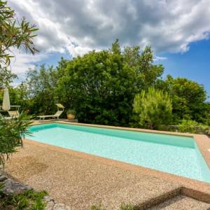 OTOK KRK - Prekrasno imanje s dvije kamene kuće