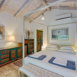 OTOK KRK - Prekrasno imanje s dvije kamene kuće