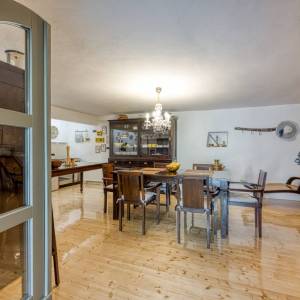 OTOK KRK - Prekrasno imanje s dvije kamene kuće