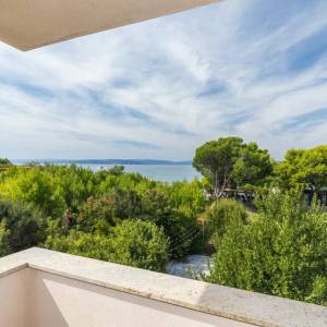 OTOK KRK, PUNAT - Kuća prvi red do mora