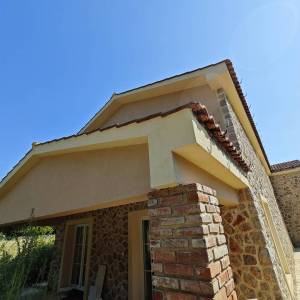 OTOK KRK, RISIKA - Dvije dvojne kuće svaka s vlastitim bazenom