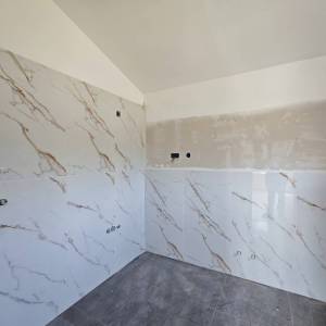 OTOK KRK, RISIKA - Dvije dvojne kuće svaka s vlastitim bazenom