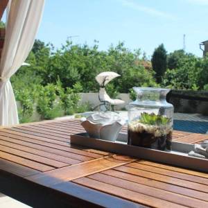 OTOK KRK - Rustikalna kuća s bazenom