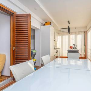 OTOK KRK - Samostojeća kuća s bazenom