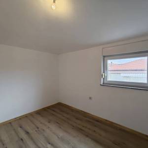 OTOK KRK, ŠILO - Dvosobni apartman blizu mora na drugom katu