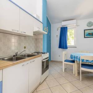 OTOK KRK, ŠILO - Jednosobni apartman s dnevnim boravkom