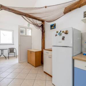 OTOK KRK, ŠILO - Jednosobni apartman s dnevnim boravkom