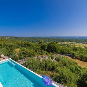 OTOK KRK, šire područje grada Krka - Luksuzna vila s panoramskim pogledom na prirodu