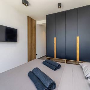 OTOK KRK, šire područje grada Krka - Luksuzna vila s panoramskim pogledom na prirodu