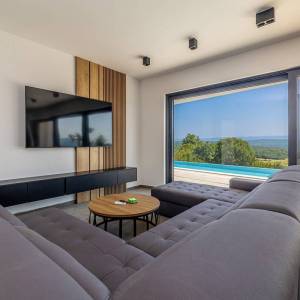 OTOK KRK, šire područje grada Krka - Luksuzna vila s panoramskim pogledom na prirodu