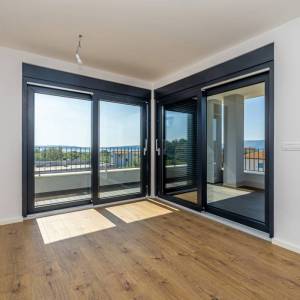 OTOK KRK, šire područje grada Krka - Luksuzna vila s pogledom na more