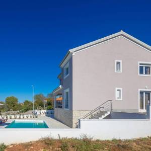 OTOK KRK, ŠOTOVENTO - Kuća s bazenom i pogledom na more