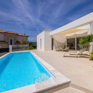 OTOK KRK, Šotovento - Luksuzna moderna vila s bazenom i pogledom na more 