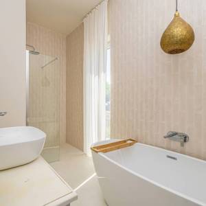 OTOK KRK, Šotovento - Luksuzna moderna vila s bazenom i pogledom na more 