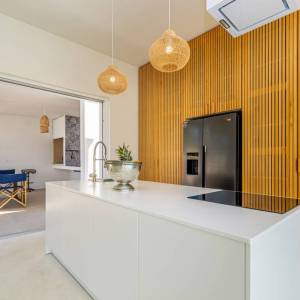 OTOK KRK, Šotovento - Luksuzna moderna vila s bazenom i pogledom na more 