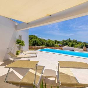 OTOK KRK, Šotovento - Luksuzna moderna vila s bazenom i pogledom na more 