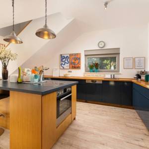 OTOK KRK, unutrašnjost otoka - Luksuzna kuća s bazenom