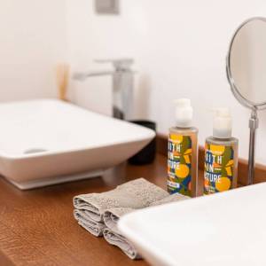 OTOK KRK, unutrašnjost otoka - Luksuzna kuća s bazenom