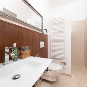 OTOK KRK, unutrašnjost otoka - Luksuzna kuća s bazenom