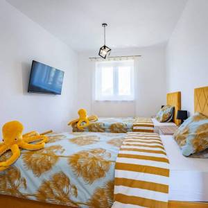 Otok Krk, unutrašnjost otoka - Luksuzna samostojeća vila s bazenom