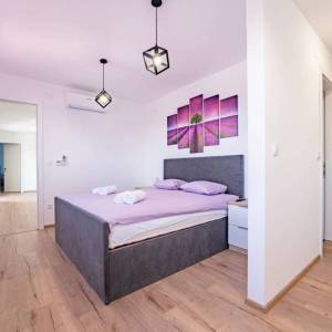 Otok Krk, unutrašnjost otoka - Luksuzna samostojeća vila s bazenom