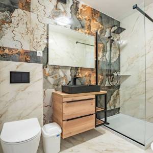 Otok Krk, unutrašnjost otoka - Luksuzna samostojeća vila s bazenom