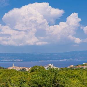 OTOK KRK, VRBNIK - Luksuzna vila s bazenom i pogledom na more
