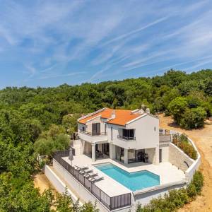 OTOK KRK, VRBNIK - Luksuzna kuća s bazenom u blizini mora