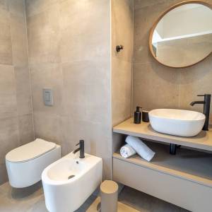 OTOK KRK, VRBNIK - Luksuzna kuća s bazenom u blizini mora