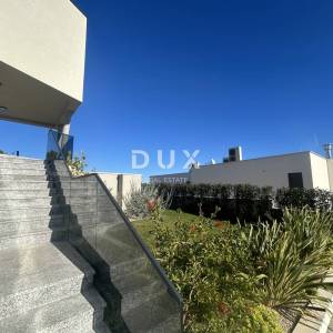 OTOK MURTER, BETINA - Moderna villa sa bazenom i pogledom na more