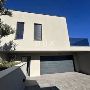 OTOK MURTER, BETINA - Moderna villa sa bazenom i pogledom na more